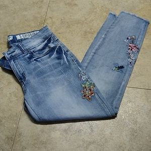 Boyfriend jeans sz 11. Soft light blue